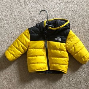 The North Face baby boy’s yellow coat with hood
